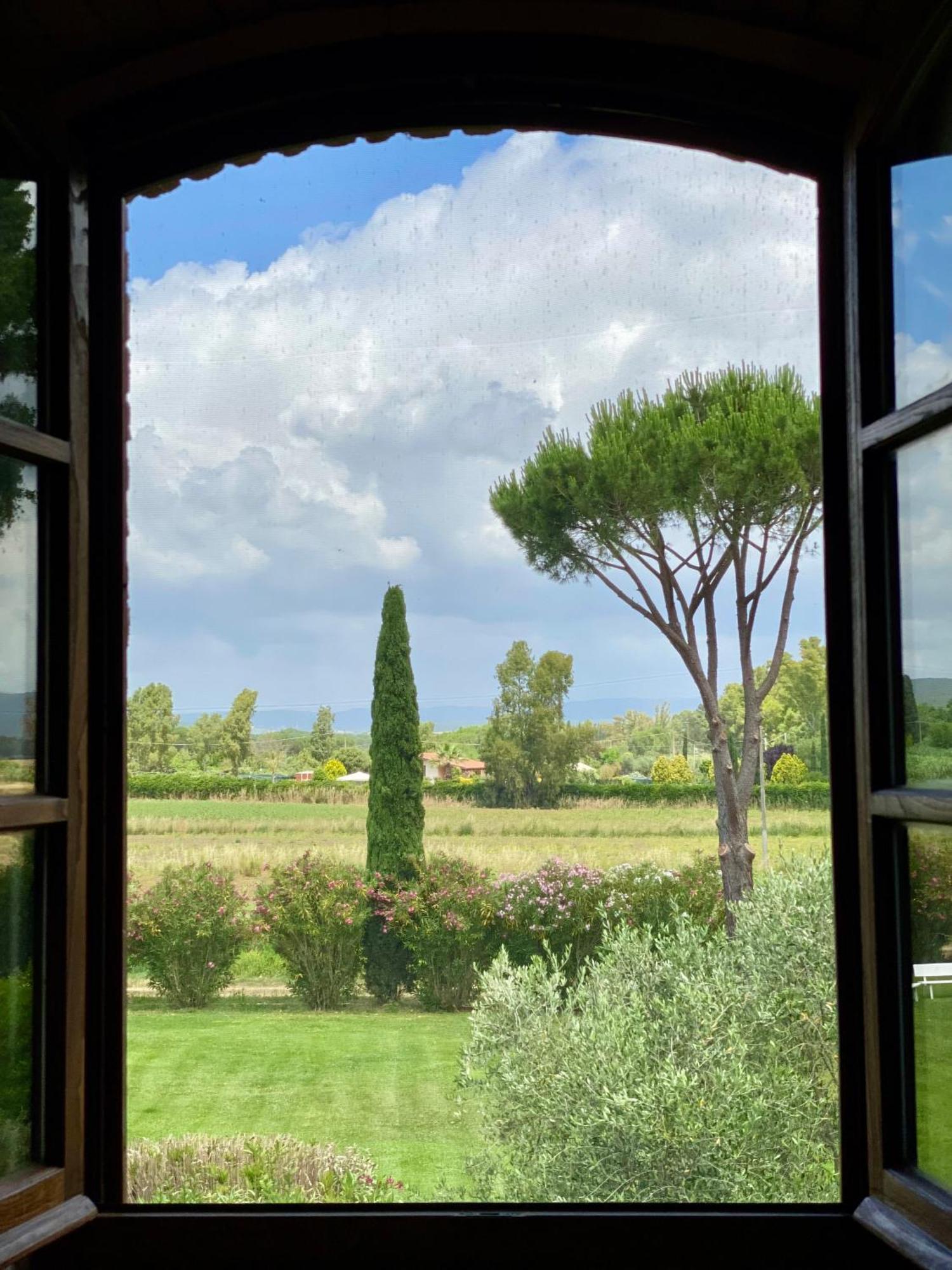 Fattoria Cirene Guest House Follonica Bagian luar foto