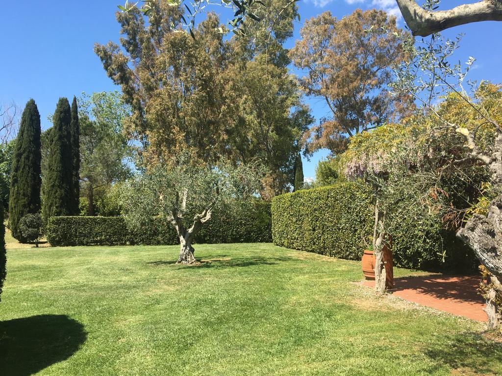 Fattoria Cirene Guest House Follonica Bagian luar foto