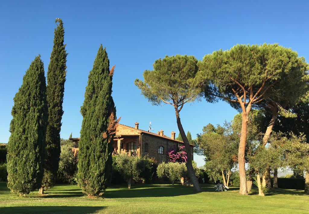 Fattoria Cirene Guest House Follonica Bagian luar foto